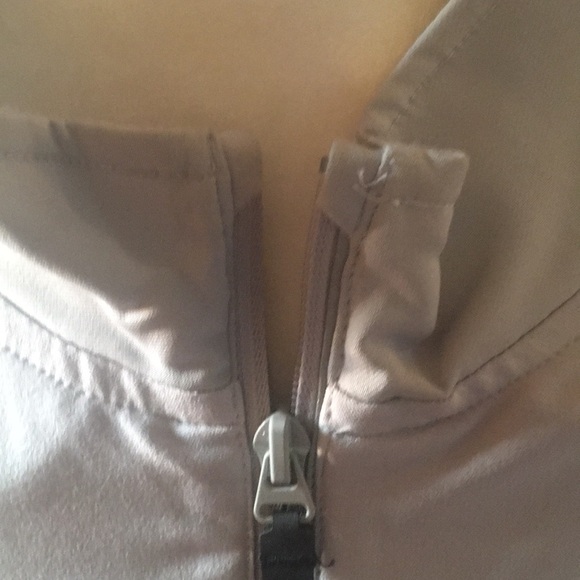 MIssissippi State University all weather jacket - Picture 5 of 8